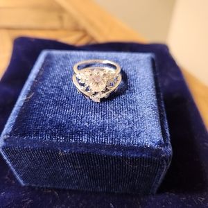 Oval cut moissanite engagement ring set